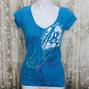 🦄 Aeropostale Graffiti Style Graphic Tee Shirt